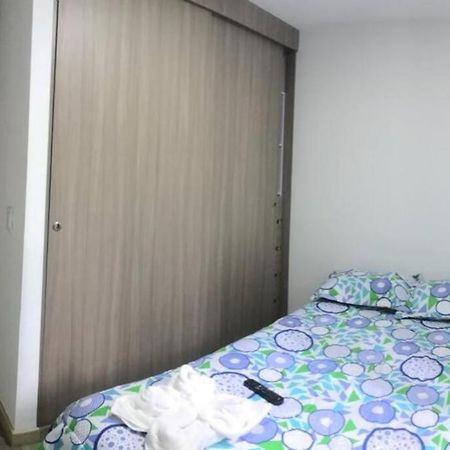 Apartamento Confortable, Amoblado En Bogotá Exteriör bild